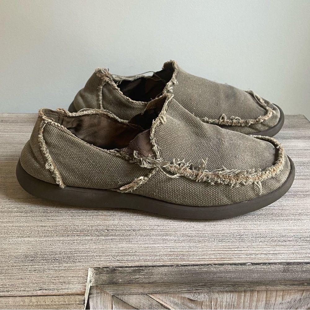 Crocs Tan Canvas Shoes